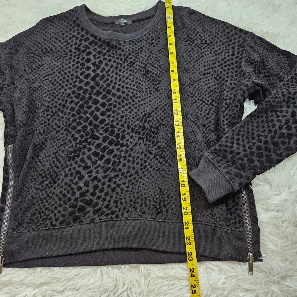 Rails Black Marlo Flocked Velvet‎ Cheetah Print Side Zipper Sweatshirt. Size M - Picture 9 of 9